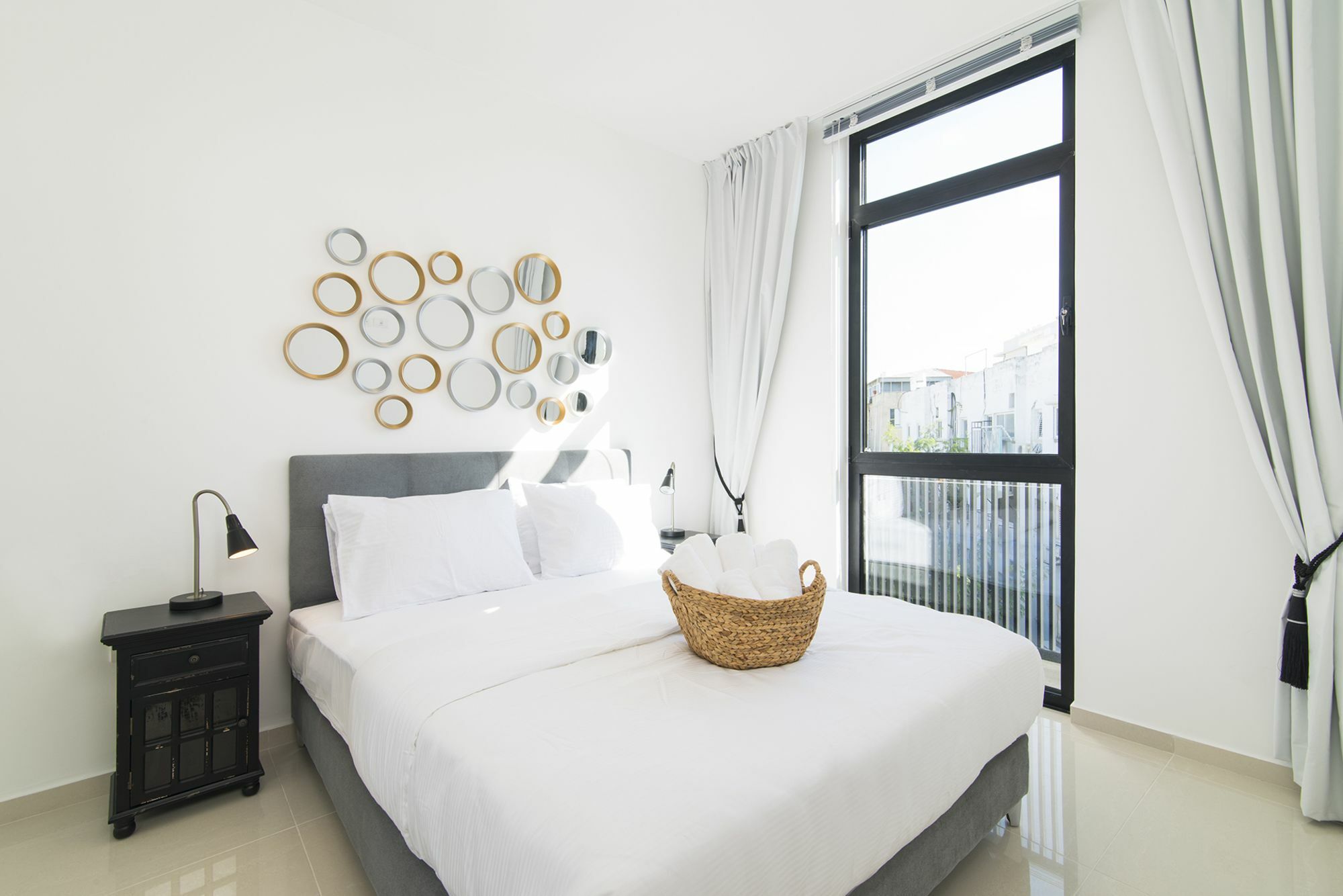 Mr Allenby By Tlv2Go Tel Aviv Exterior foto